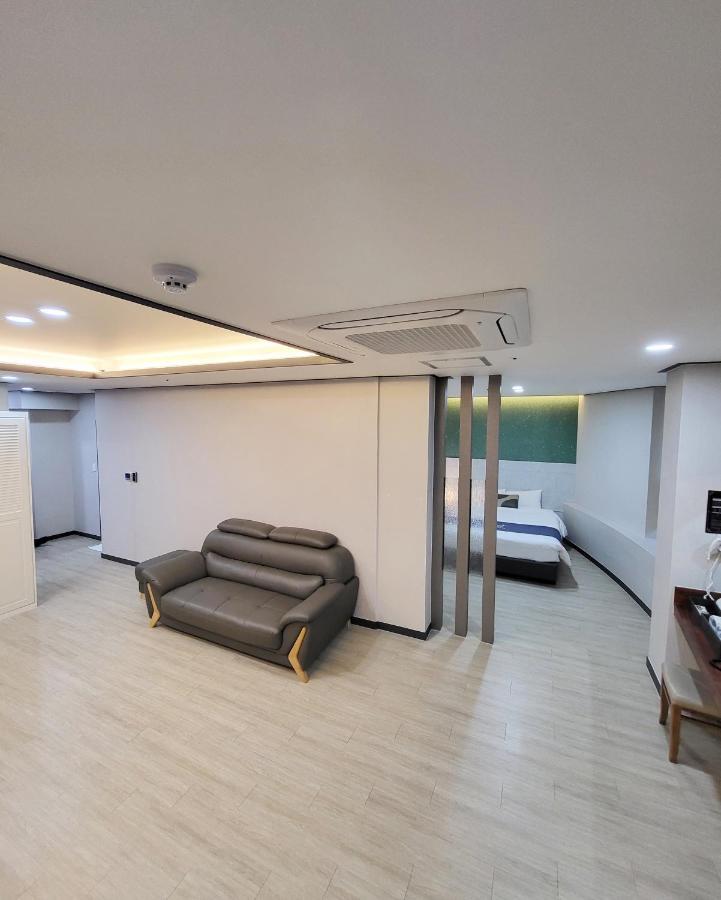 Hotel Gongjicheon Chuncheon Exterior photo