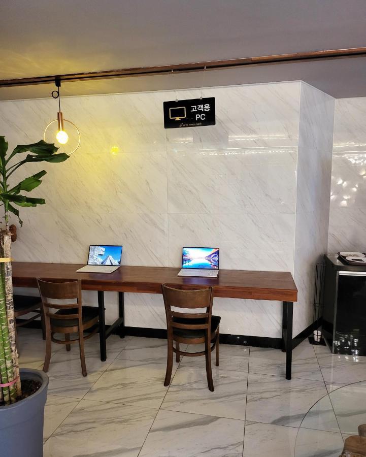 Hotel Gongjicheon Chuncheon Exterior photo