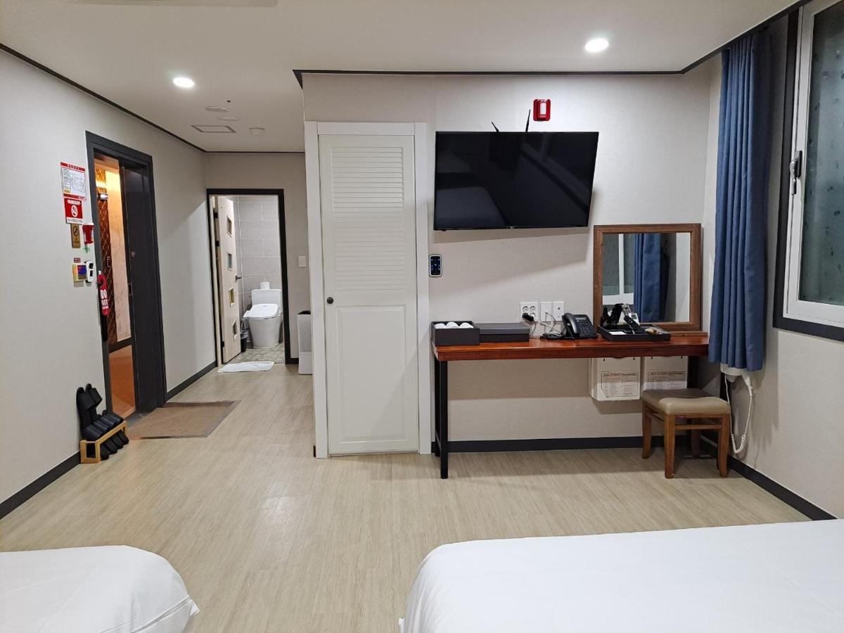 Hotel Gongjicheon Chuncheon Exterior photo